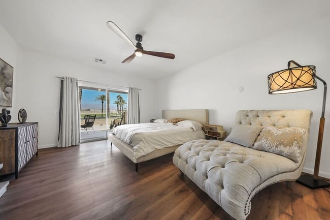 Building Photo - 48535 Vía Encanto