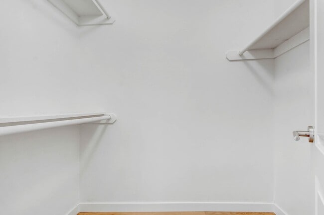 Building Photo - 3099 Ginger Ave