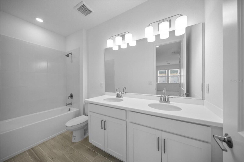 Building Photo - 15161 Shady Palms Ln