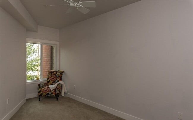 Building Photo - Heart of Downtown Bellingham! Great location with Water View!