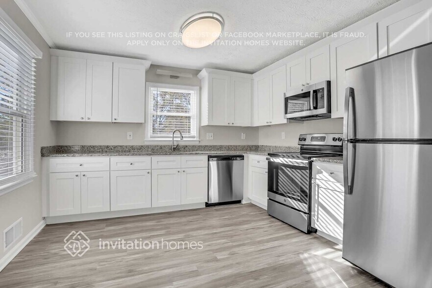 Building Photo - 1169 Ashley Lake Dr