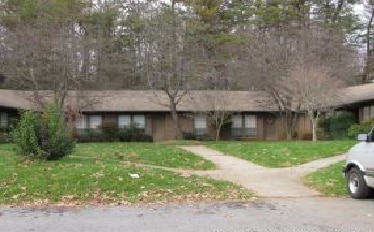 Primary Photo - Dogwood Knoll Apartments