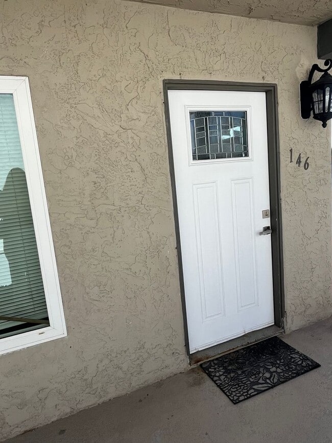 Building Photo - 2BR/2BA Condo Available Now - $1,000.00 Off First Months Rent