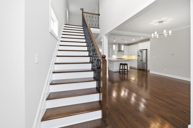 Building Photo - 8057 Pleasant Dr