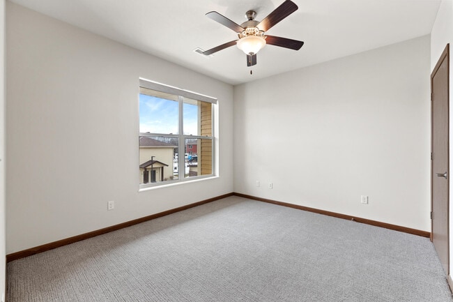 Building Photo - N115W16170 Saxony Village Blvd