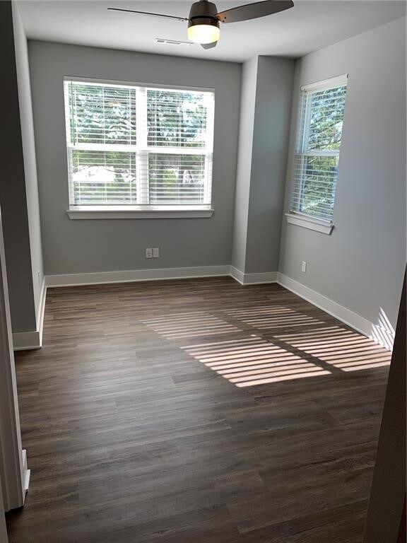 Building Photo - 1701 W Deane St