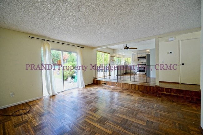 Building Photo - Spacious San Marin Home with Pool!