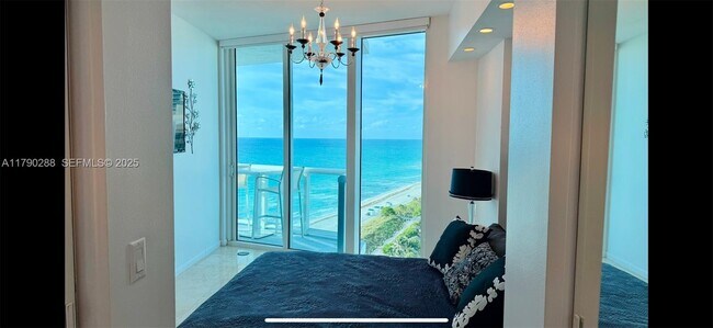 Building Photo - 6515 Collins Ave