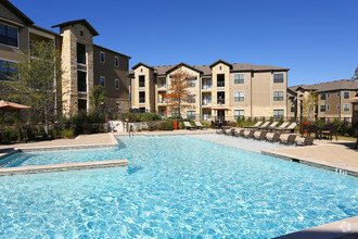 Building Photo - Alvista Round Rock