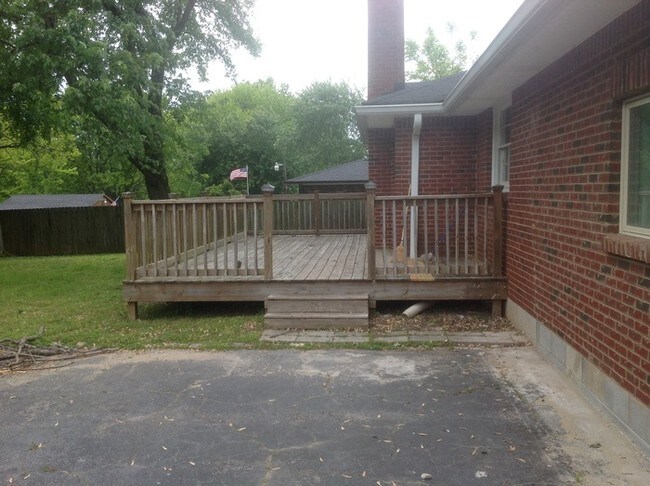 Building Photo - Glengarry Area-Nashville