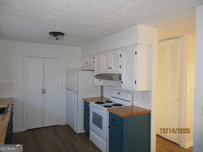 Building Photo - 2822 Chelsey Trail