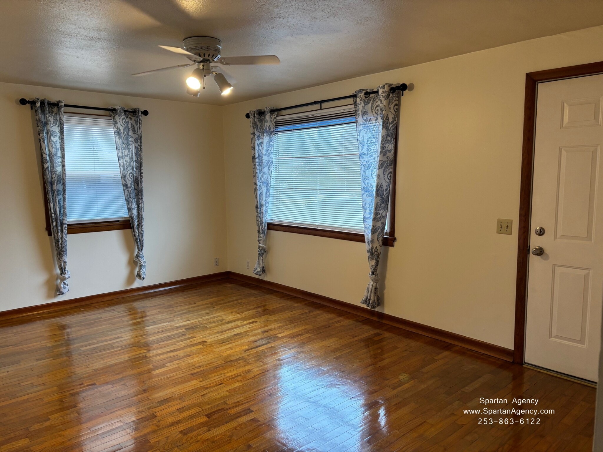 Building Photo - 509 16th St SW