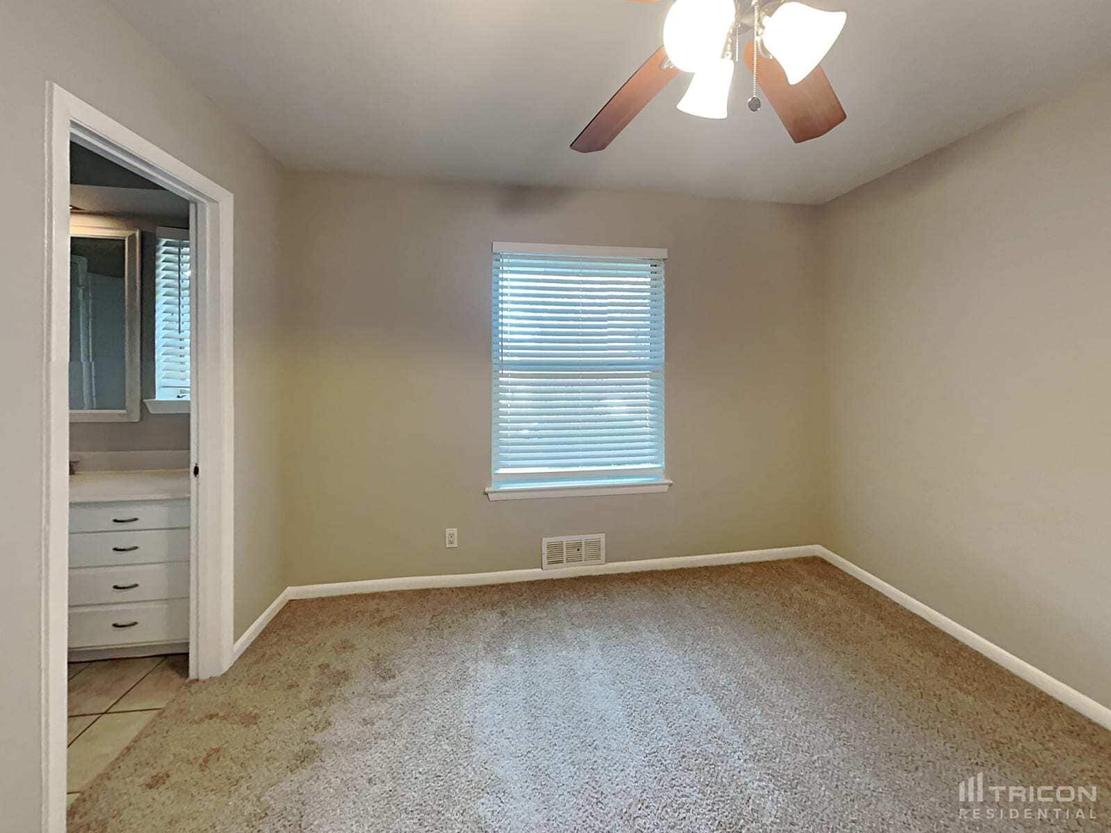 Building Photo - 3240 Springwood Ln
