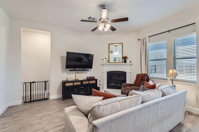 Building Photo - 10917 Ranchera Dr
