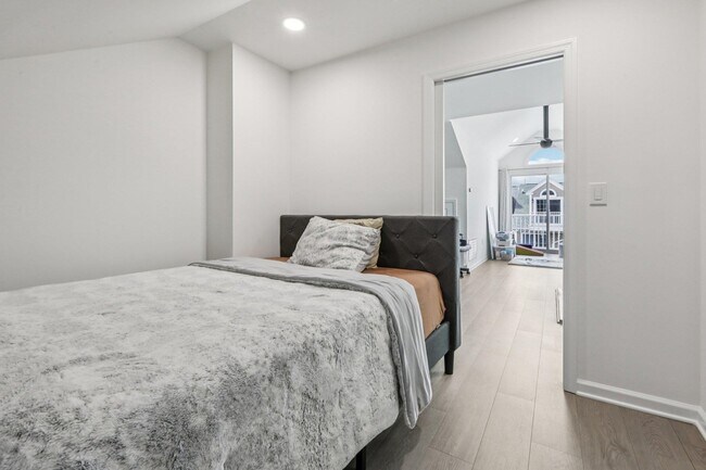 Building Photo - 458 Buffalo Ct