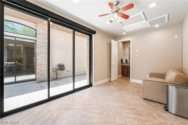 Building Photo - 3080 American River Ln