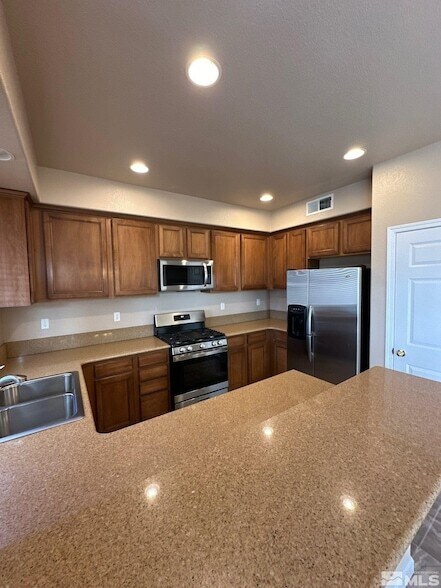 Building Photo - 3943 Antinori Dr