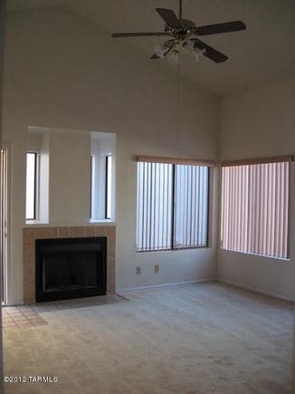 Building Photo - 3376 W Camino De Amigos