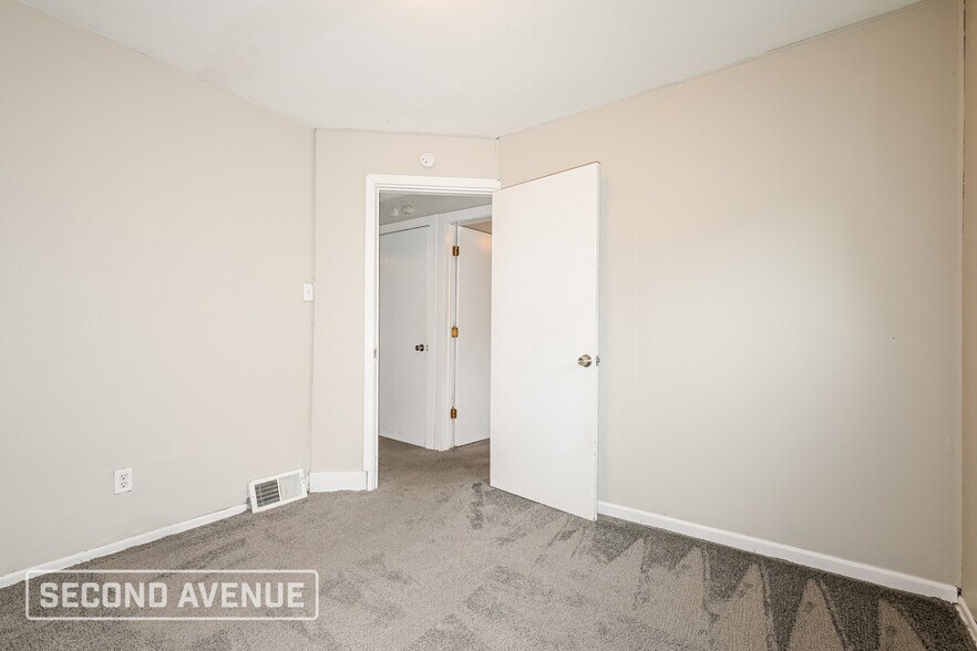 Building Photo - 1228 Eckert Rd