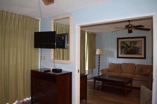 Building Photo - Maui Banyan 1 bd/ 2 ba unit long term furn...