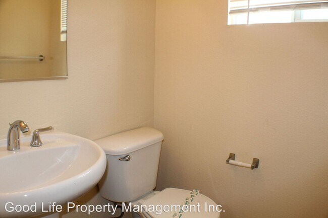 Building Photo - 10292 Wateridge Cir