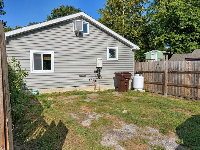 Building Photo - 34780 Old Ocean City Rd