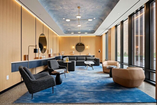 Building Photo - 2266 Cropsey Ave