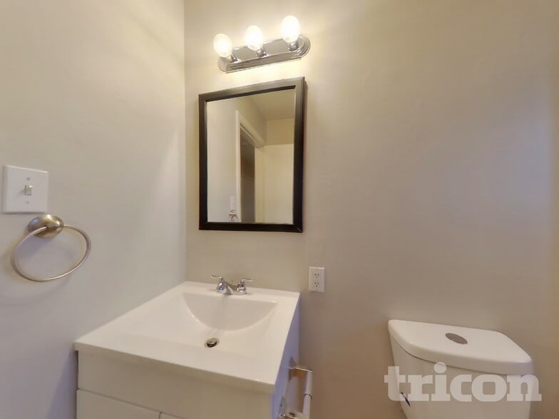 Building Photo - 500 Sonora Ave