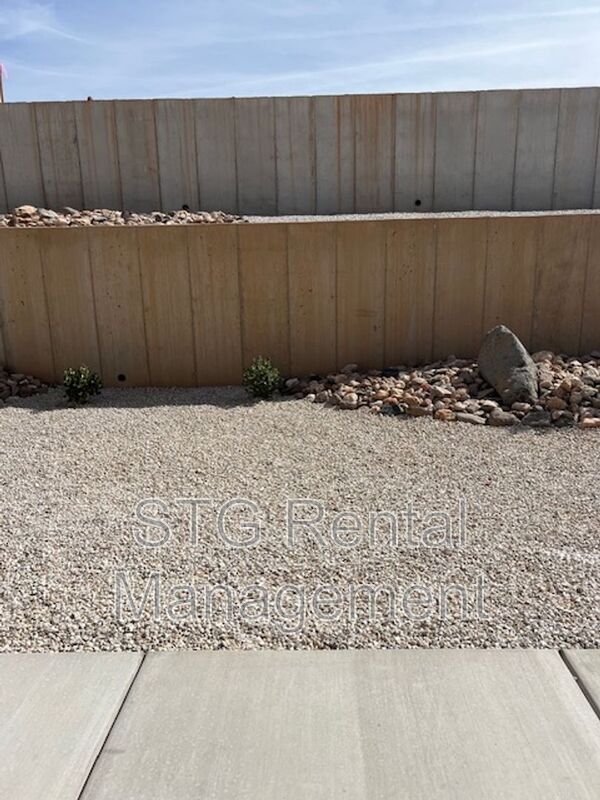Building Photo - 4216 Strider Ln