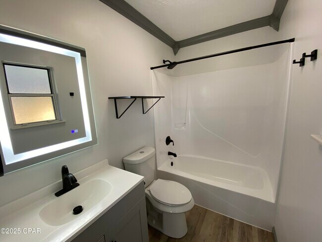 Building Photo - 3913 Verona Cir