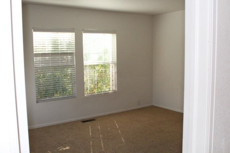 Building Photo - 9758 Laredo St.