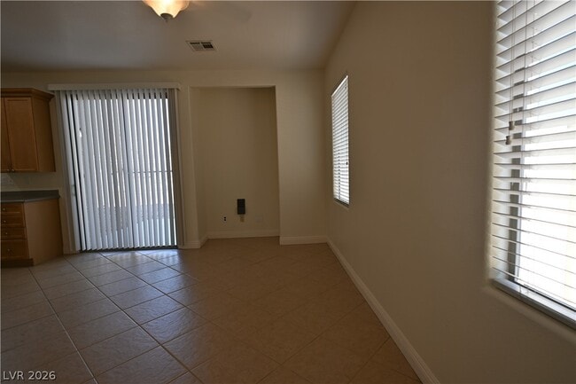Building Photo - 5472 Overlook Valley St