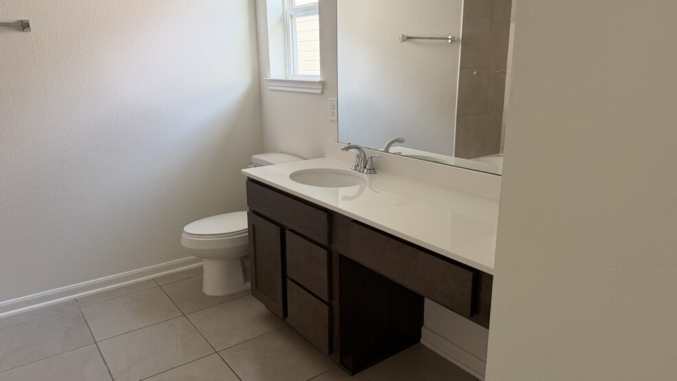 Building Photo - 23438 Stahl Creeks Ln