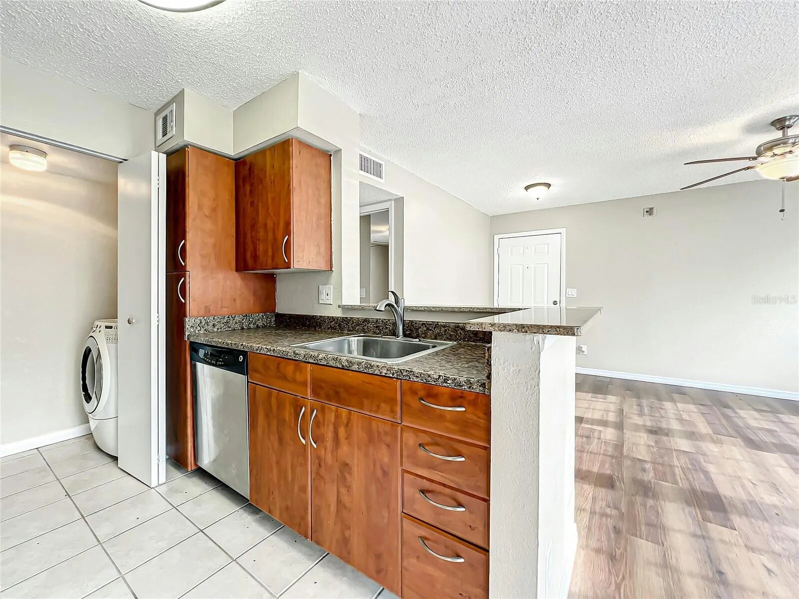 Building Photo - 11550 Westwood Blvd