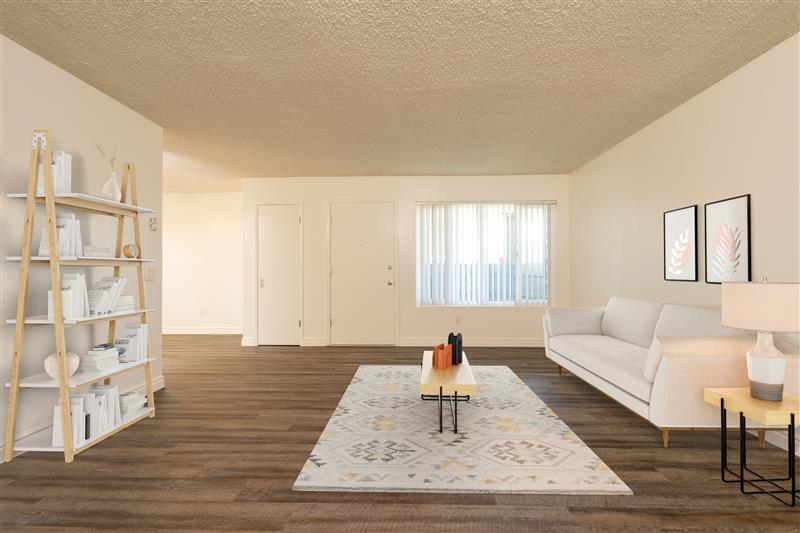 Building Photo - 1130 Meadow Lake Dr