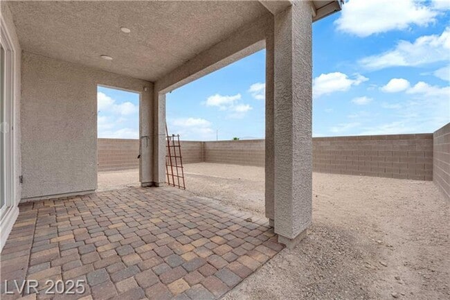 Building Photo - New Construction! Immaculate, 4 bed, 3 bat...