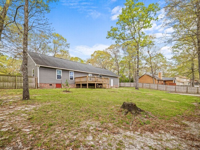 Building Photo - Willow Springs Home