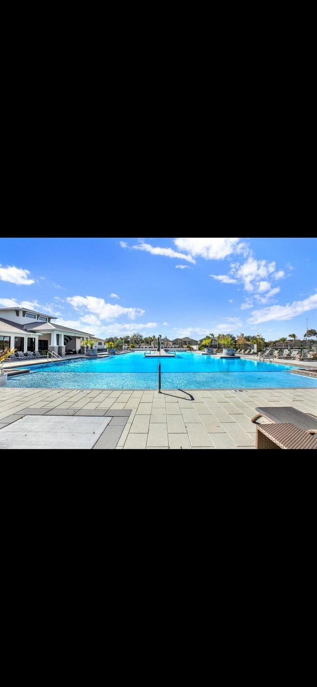 Building Photo - 6603 Back Forty Loop