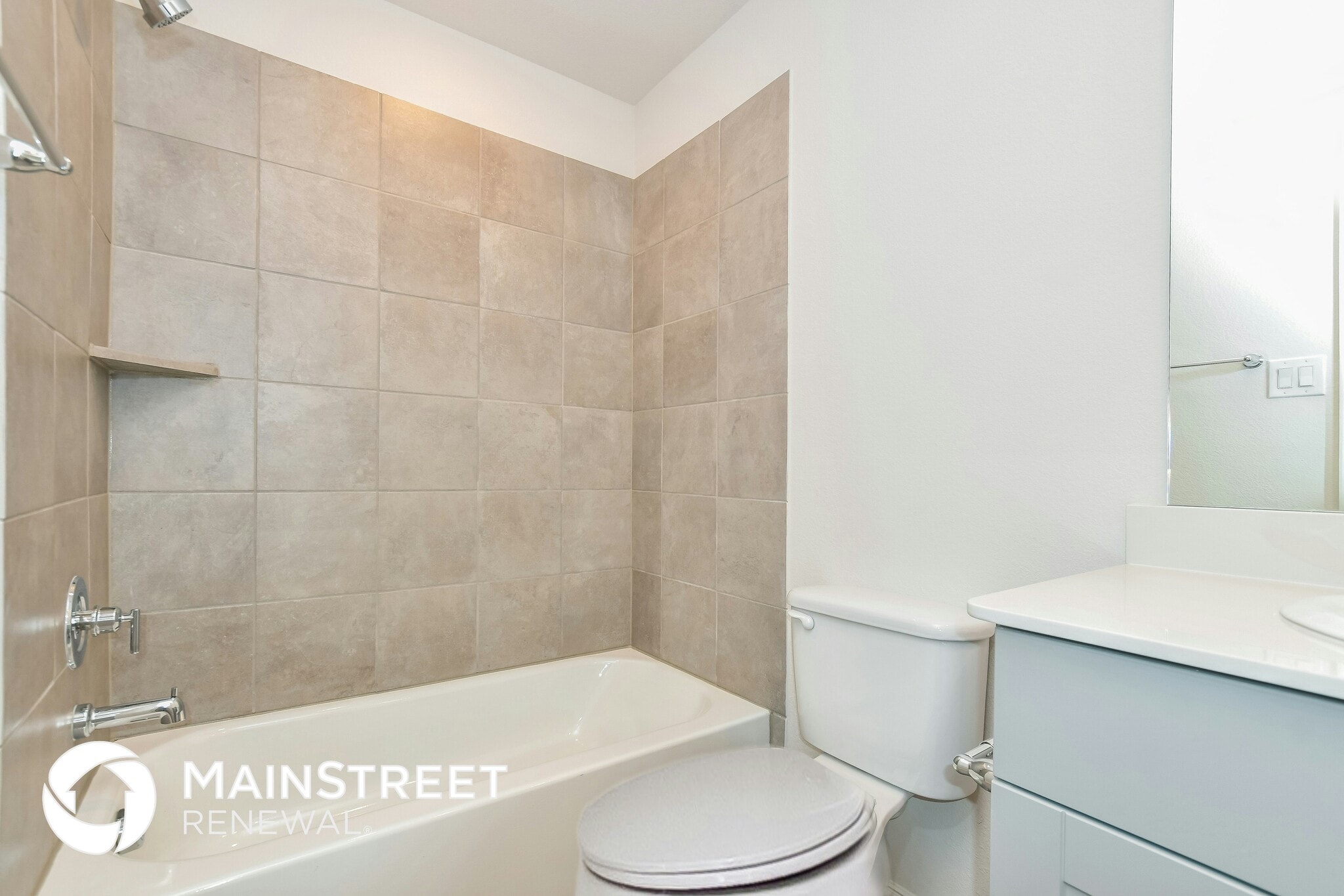 Building Photo - 7307 Vlg Fls Ln