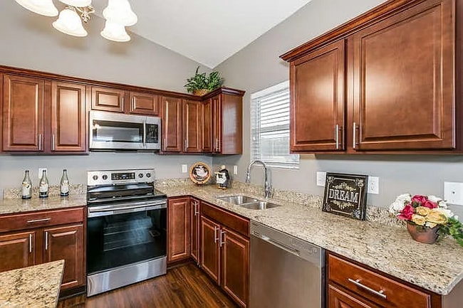 Building Photo - 1218 S Longford St