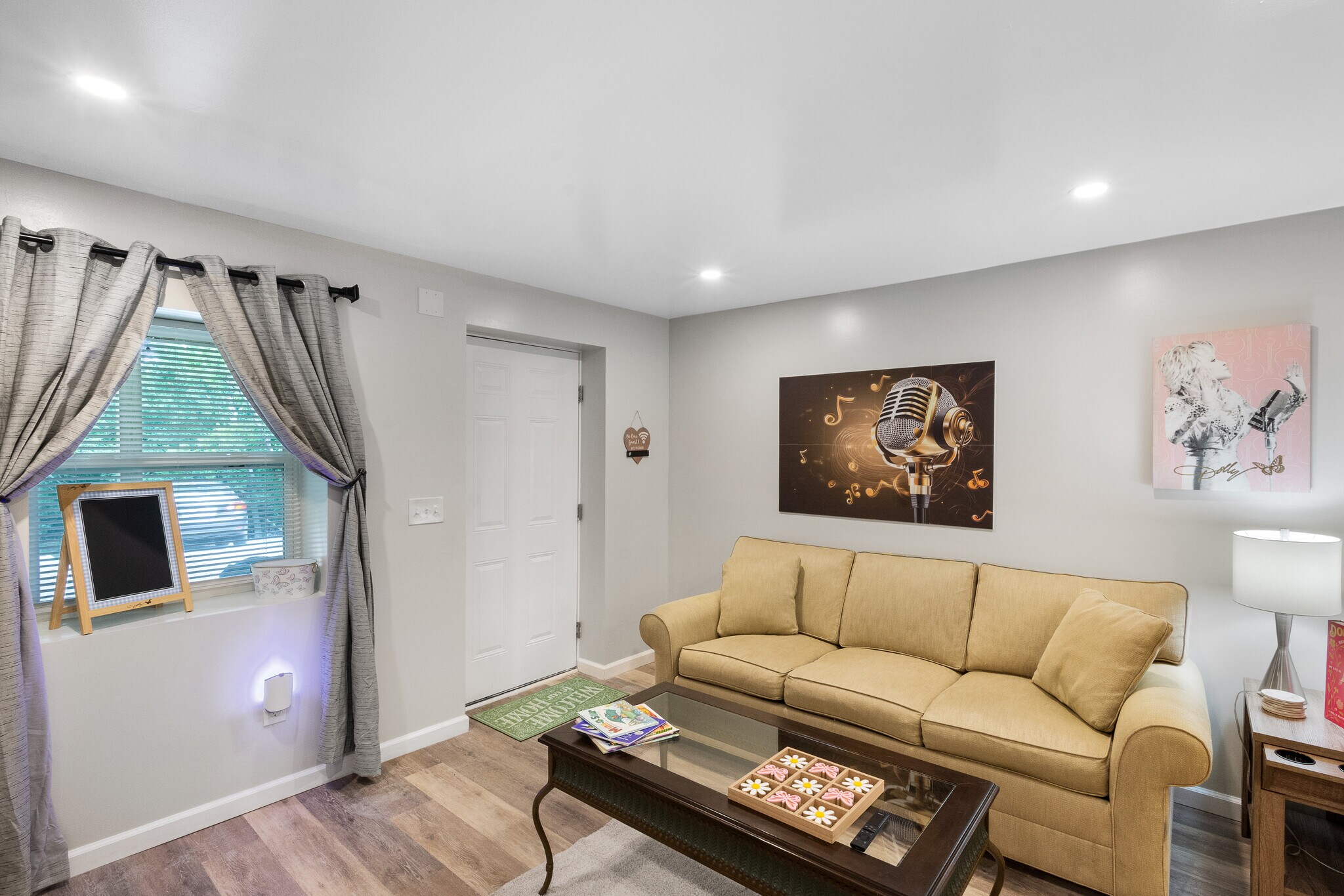 Building Photo - 3409 McGavock Pike