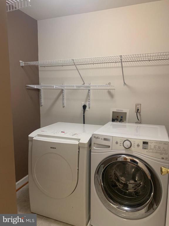 Building Photo - 13530 Davinci Ln