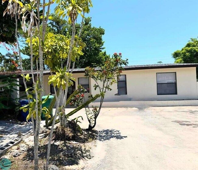 Primary Photo - 1180 NW 44th Terrace