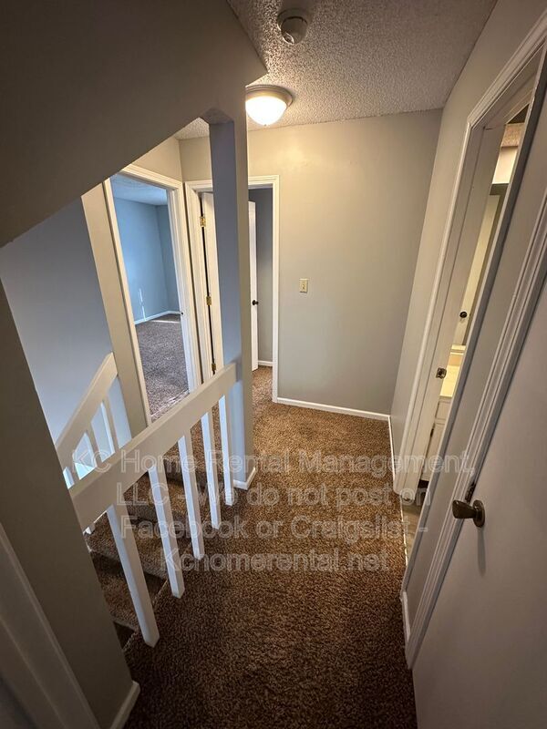 Building Photo - 35 Cherry St