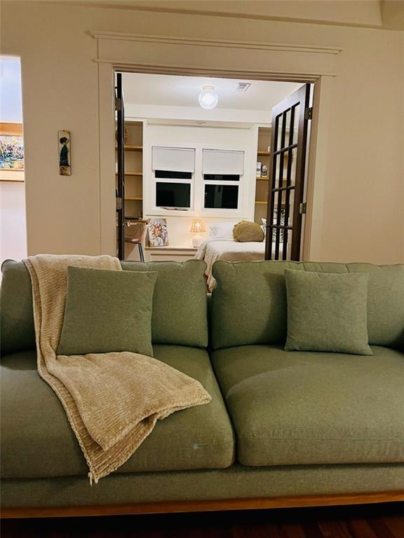 Building Photo - 804 NW B St