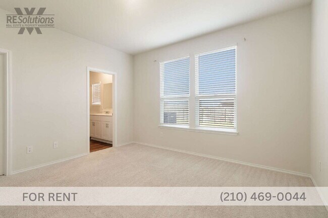 Building Photo - "Charming 3-Bedroom Retreat with 2 Full Baths in Converse, TX – Cozy 1494 Sq Ft Haven Awaits!"