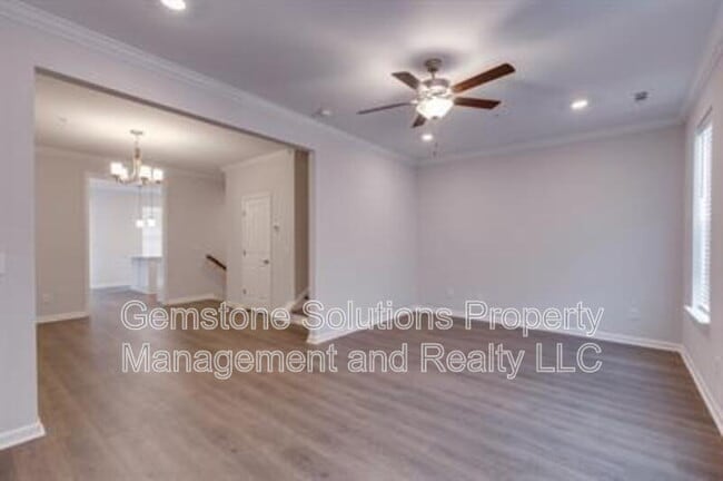 Building Photo - 2079 Tollgate Blvd