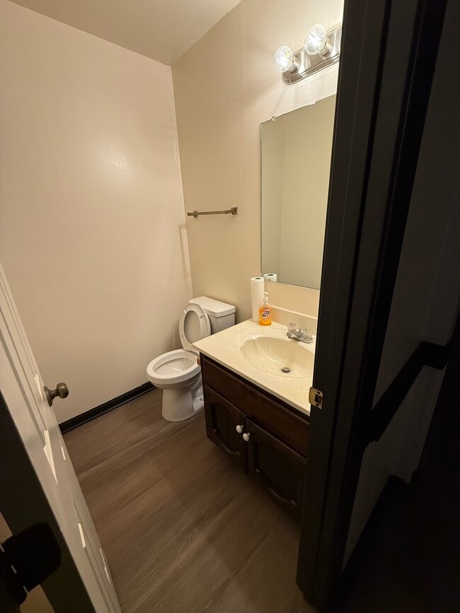 Building Photo - Georgetown property