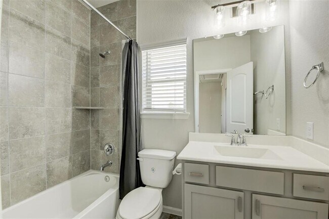 Building Photo - 10824 Brittmoore Oaks Pl