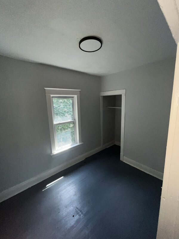 Building Photo - 1365 Rutledge St